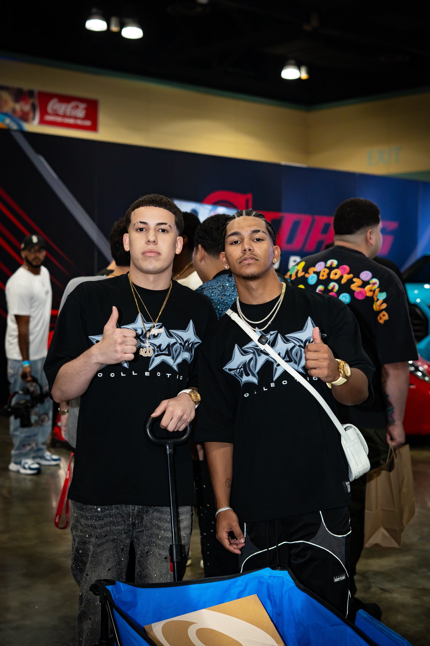 SNEAKERCON TEE 🌟